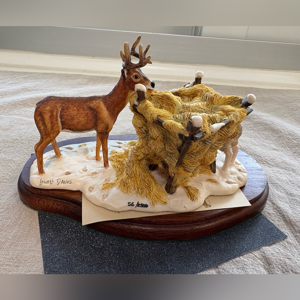 Vintage Schmid Lowell Davis figure, Scotland, Wintering Deer 1989